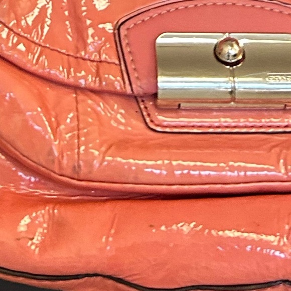 Coach “Kristen” pink patent Leather Shoulder Bag very good condition scuffs - Picture 15 of 16